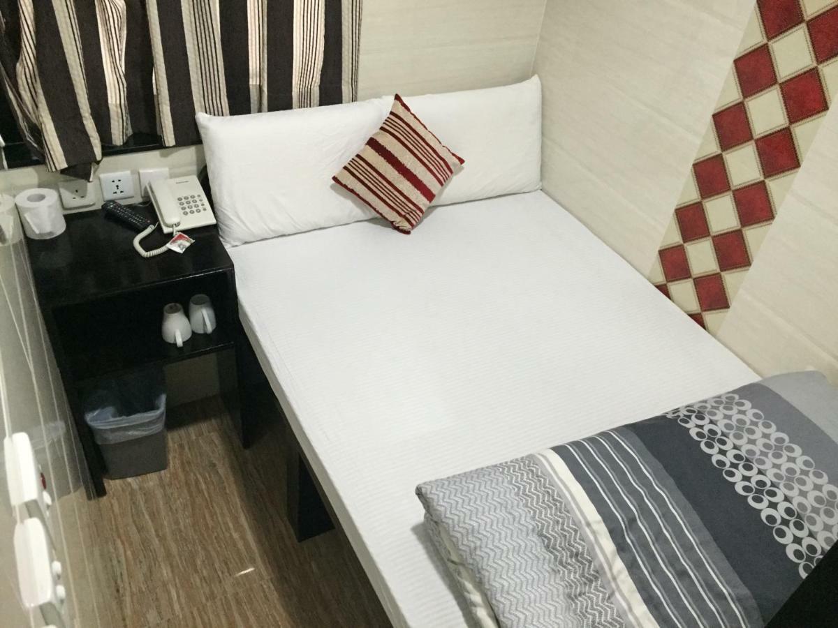 Skyline Hostel Хонконг Екстериор снимка